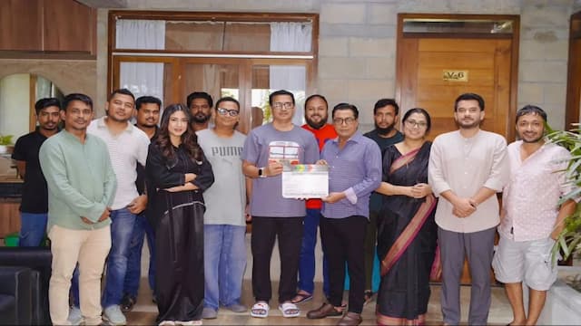 সাগর জাহানের ‘ভালোবাসার মায়া’: ক্লাব ইলেভেনে নতুন চমক