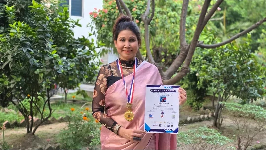 ১৮৪ দেশ ঘুরে বিশ্বরেকর্ড গড়লেন নাজমুন নাহার