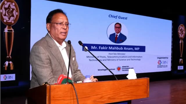 ‘বাংলাদেশকে প্রযুক্তির উৎপাদক-রপ্তানিকারক দেশে পরিণত করতে হবে’-বিজ্ঞান ও প্রযুক্তিমন্ত্রী
