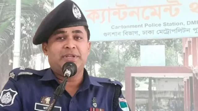 ক্যান্টনমেন্ট থানার সেই ওসি রাকিবুল গ্রেফতার, নেওয়া হচ্ছে আদালতে