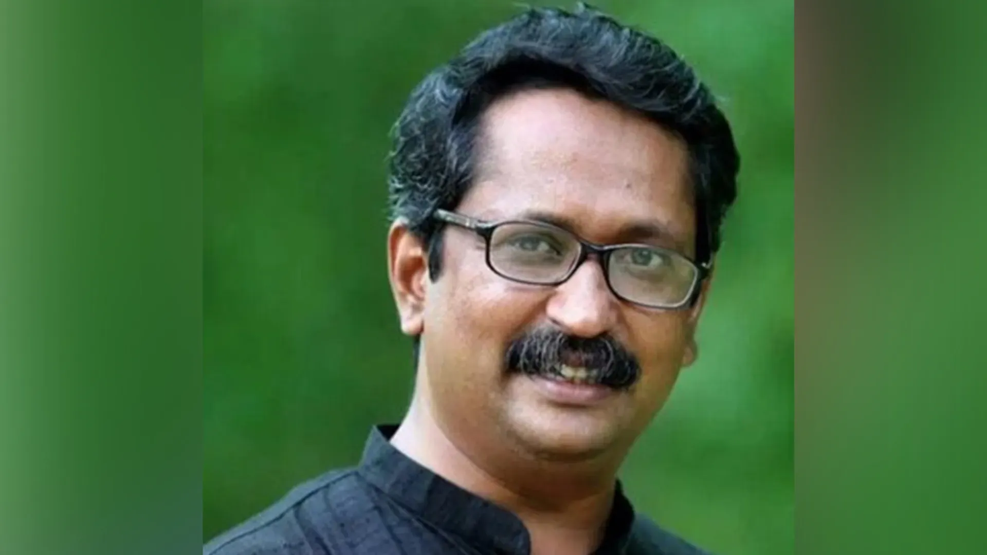 কার্যক্রম নিষিদ্ধ আ.লীগের সাবেক এমপি নাইমুজ্জামান গ্রেপ্তার