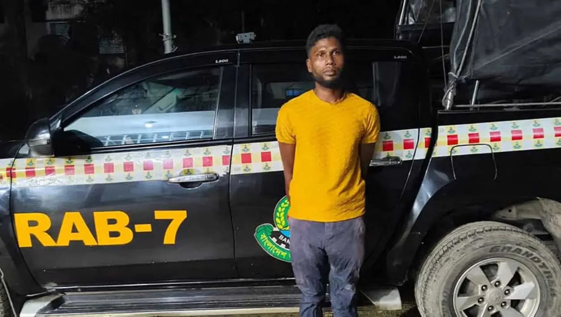 পালানোর মামলায় আদালতে হাজির হয়ে ফের পালালেন শরিফুল